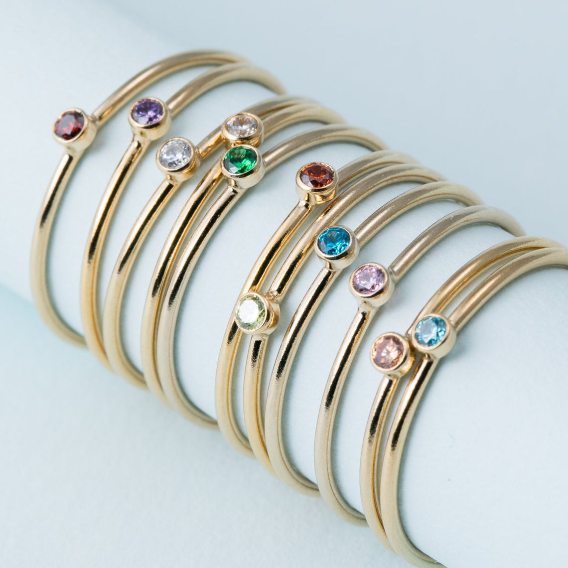Bague de naissance en or 14 ca - Birthstone Ring Set avis et prix